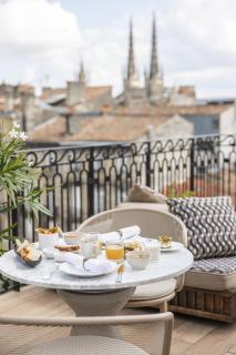 Hôtel Singulier Bordeaux - Boutique Hôtel & Spa Anne Semonin - Burdeos - 8