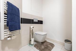BNB Panorama Apartment Retreat - Bratislava - 3
