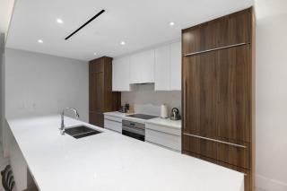 Modern Condo at One Cable Beach with Balcony - Nassau - 5