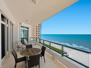 Gulf-to-Bay Views at Regent Place Longboat Key - Longboat Key - 2