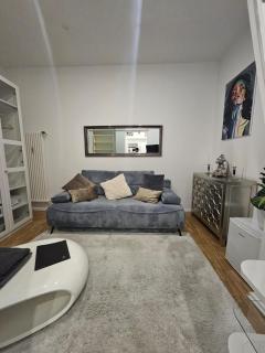 La Petite Blanche - Cologne - 3