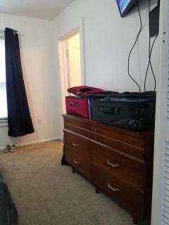 Roomy 1 Bdrm House-Hi-Speed Internet-Great for Cple-Sml Family-Easy to Get About - Whitehall - 6