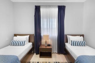 Stunning Oceanview 2 Bed Condo at ONE Cable Beach - Nassau - 4