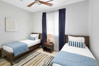 Stunning Oceanview 2 Bed Condo at ONE Cable Beach - Nassau - 3