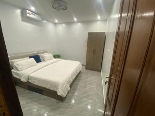 Appartement 2A meublé à Ngor almadies avec 2 chambres salon avec cuisne équipée plus balcon - résidence keur baye moussa - 3