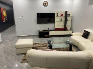 Appartement 2A meublé à Ngor almadies avec 2 chambres salon avec cuisne équipée plus balcon - résidence keur baye moussa - 2