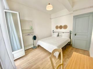 Bright apartment for 4 in downtown Perpignan - 1