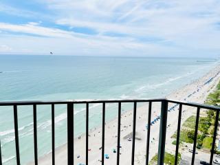 Endless Views Beachfront Studio Retreat - Myrtle Beach - 8