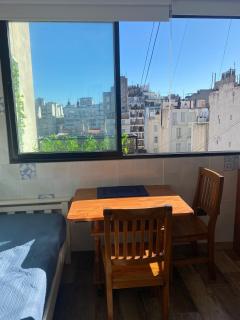 Refugio en el Centro, Obelisco, subtes - Buenos Aires - 1