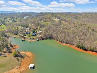 Family Friendly Lakefront with Private Dock Fire Pit Near Marinas - La Follette - 7