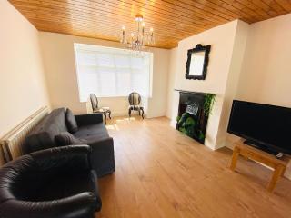 Cozy 3BD Retreat in London - Londra - 0