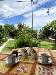 Cozy Retreat by the Sea - Nea Iraklia - 0