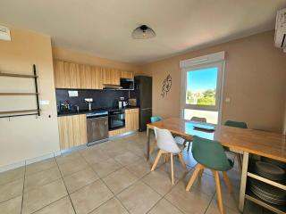 T3 cosy 200m de la plage, terrasse, parking - 2