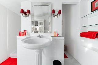 Modern Provençal Village House of 1300 Square Feet - 7