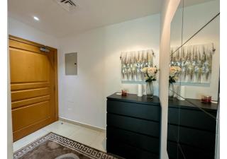 Luxe Vista - Top Location Dubai Marina 1BR - Metro and Beach Access - 1