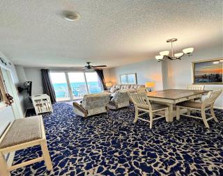 Vacation in Comfort and luxury - 3BR Direct Oceanfront - Wyndham Ocean Walk Resort 2125 - Daytona Beach - 9