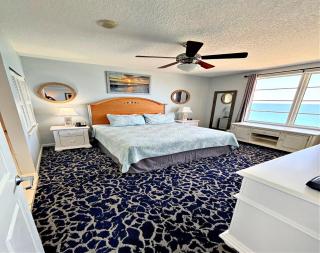 Vacation in Comfort and luxury - 3BR Direct Oceanfront - Wyndham Ocean Walk Resort 2125 - Daytona Beach - 2