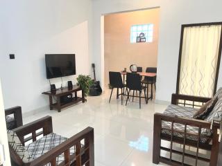 Free Airport Pickup and Modern Villa - 8