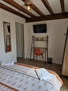 Le Zénith - 3 chambres, 3 salles de bain - 8 pers max - Local à vélos - Réservation à la chambre possible - Lagnieu - 7