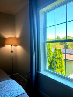 Newly Built Modern Peaceful Retreat near Lancaster Amish Country - Midland - 8