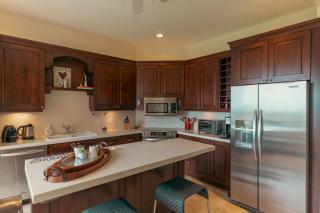 CR Luxury Altavista 2B 3 Bdrm - La Mona - 4