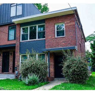 Lovely Basement 1-bedroom with free parking - Washington - 0