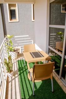 Muggiez Vacation Homes - 5