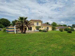 Villa paisible avec piscine proche Toulouse - Eaunes - 9