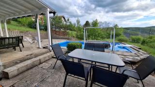 Lake House in Orllan - 4