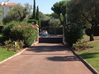 Studio en rez de jardin dans résidence calme avec piscine - Juan-les-Pins - 7
