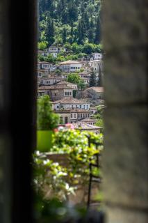 White House Boutique Hotel & Restaurant - since 1999 - Berat - 7