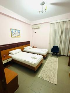 Hotel Edland - Vlora - 8
