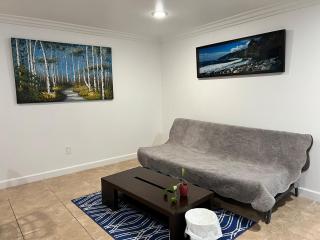 Near Disney,college,sunset beach ,airport - Norwalk - 0