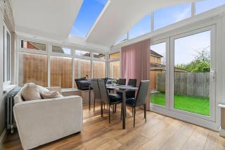 Impeccable 3-Bed House in Hornchurch - Hornchurch - 4