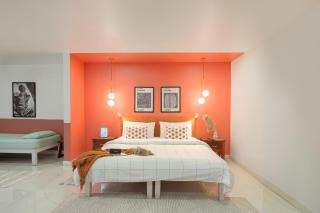 Evara Stylish and Luxury Apartments in HKV, 900SQFT Spacious - Neu-Delhi - 9