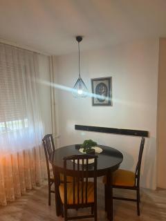 Cozy apartment in city center Most - Kragujevac - 6