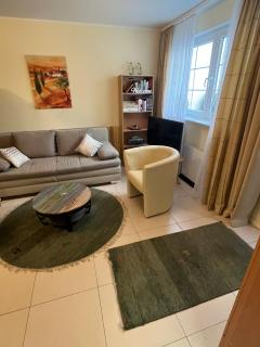 Lovely Souterrain Apartment - Solingen - 8