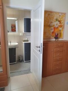 Lovely Souterrain Apartment - Solingen - 1