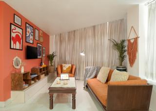 Stylish 800SQFT Luxury Apartment with Theme Room in HKV - Neu-Delhi - 2