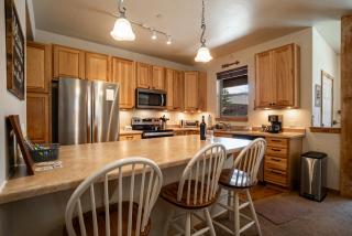 Trailhead Lodges 511, a spacious 2-bedroom condo in the heart of Winter Park - 1