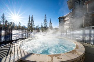Timber Fox 1403 downtown Winter Park - Community Hot Tub - 9