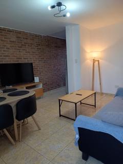 Departamento amplio en zona tranquila cercana al centro de Ezeiza - Ezeiza - 9