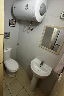 Cozy & Accessible Home, Just Like Yours! - Golem - 6