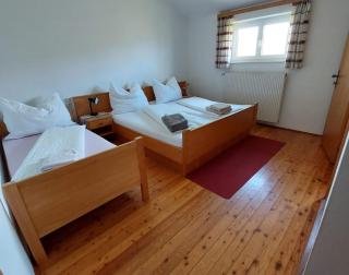 Roseggerhaus - 3