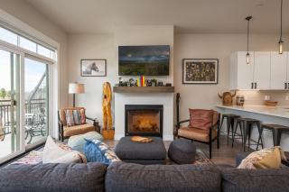 Hideaway Station TS 23 - New in Downtown Winterpark - 0