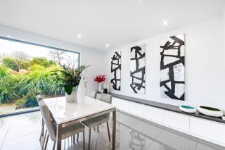 Infinity Pool & Fireplaces with Sea View Trees - Mount Martha - 7