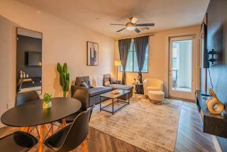 Chic 1BR Kierland Commons, TPC Golf, Pool, Gym, W-D - Scottsdale - 0