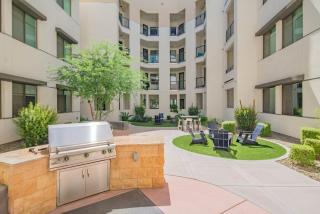 Chic 1BR Kierland Commons, TPC Golf, Pool, Gym, W-D - Scottsdale - 2