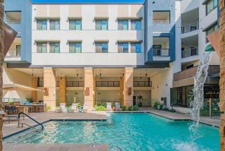 Peaceful 1BR Kierland Common, TPC Golf, Pool, Gym, W-D - Scottsdale - 4
