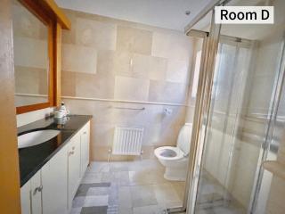 Peaceful Villa with Garden&Creek - Cozy room with private bathroom - Blackrock - 1